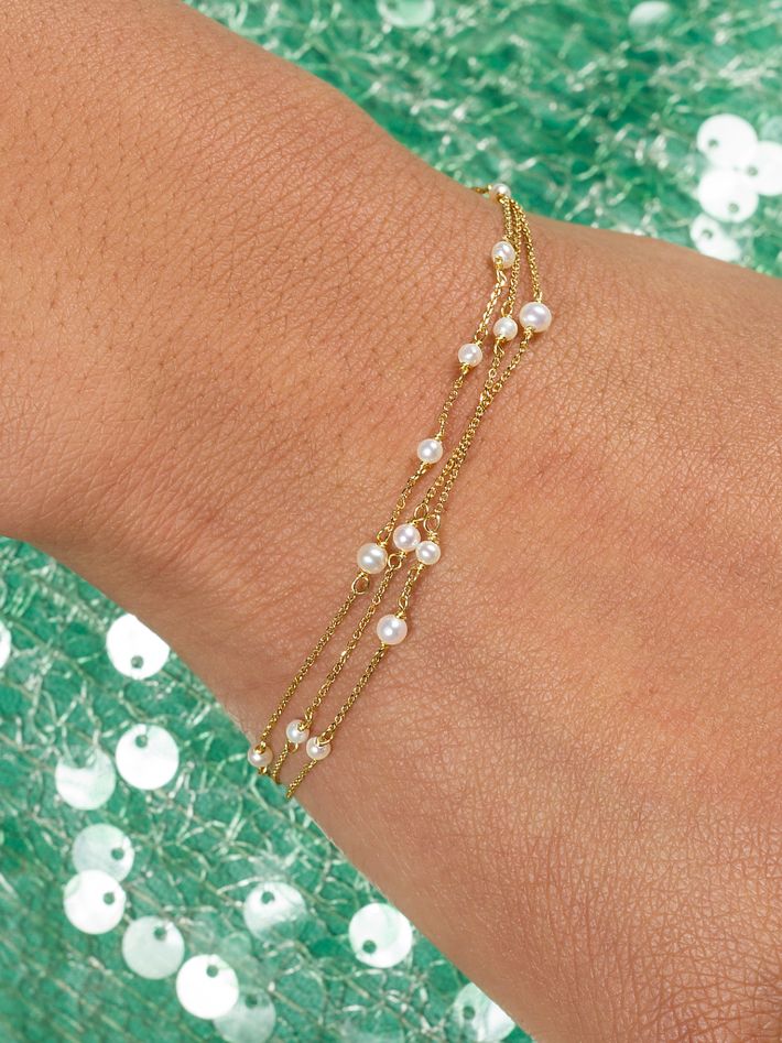 Flapper girl pearl bracelet