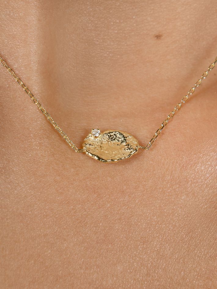 Moonscape diamond necklace 