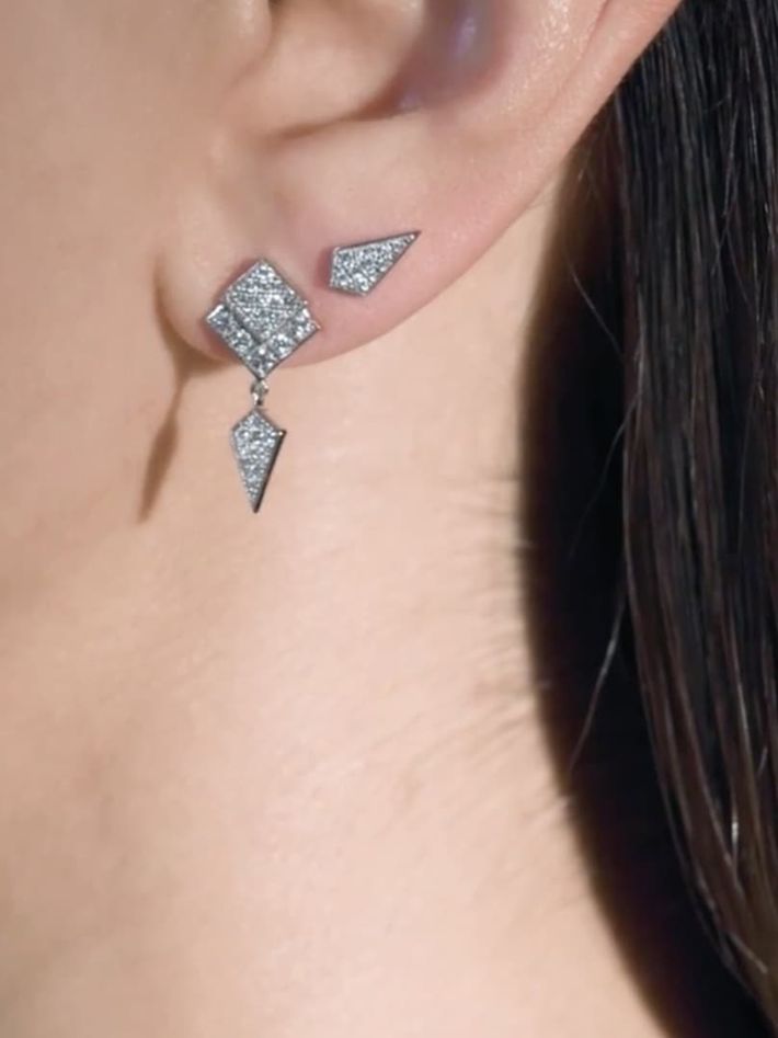 Earring stairway diamonds & silver