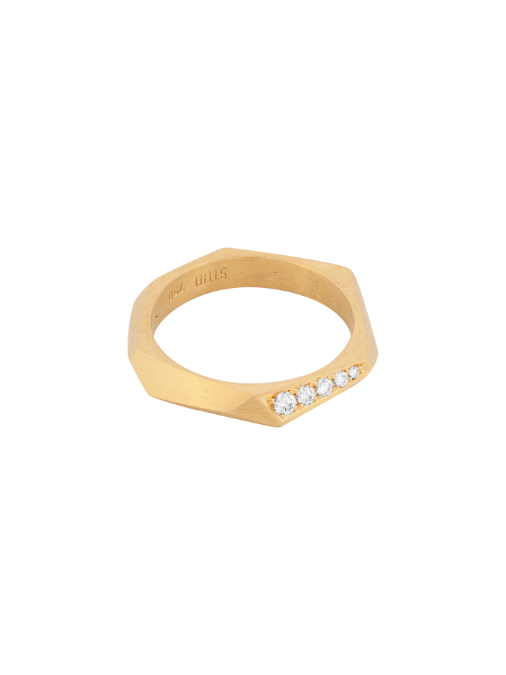 Thin facet ring with 5 diamonds