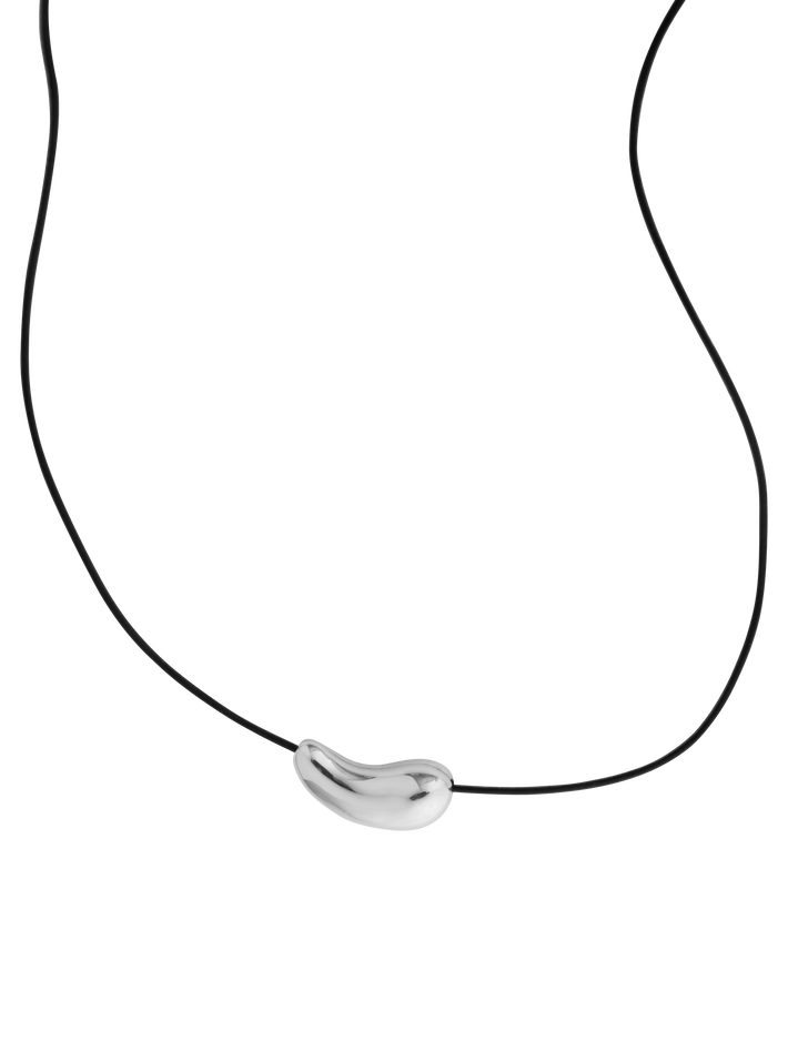Blanche necklace