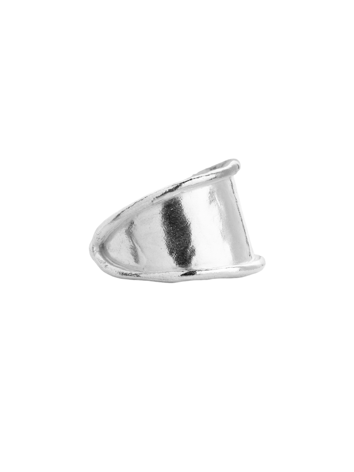 Tapered chunky ring