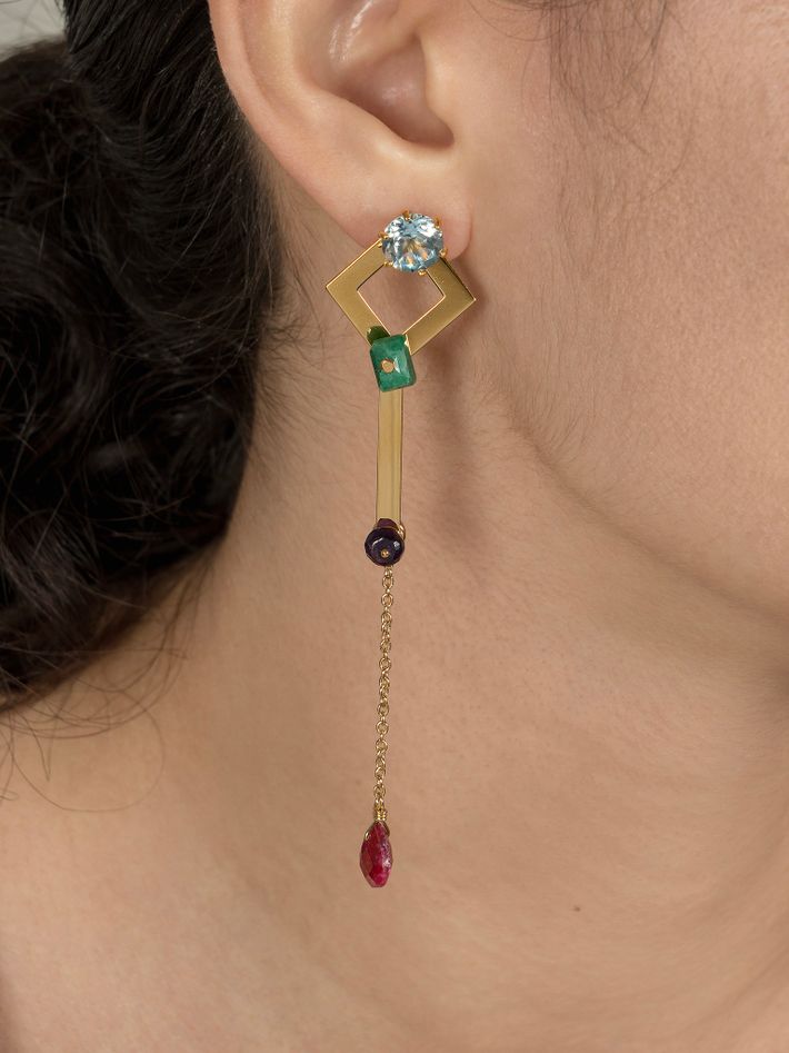Conexiones earring n7