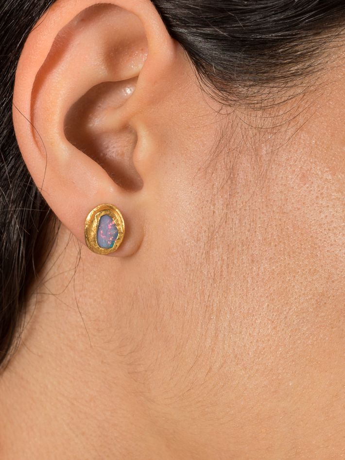 Molten opal studs